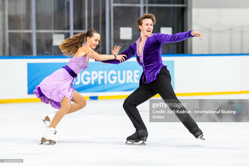 Леони Вудтли / Тимон Сунер