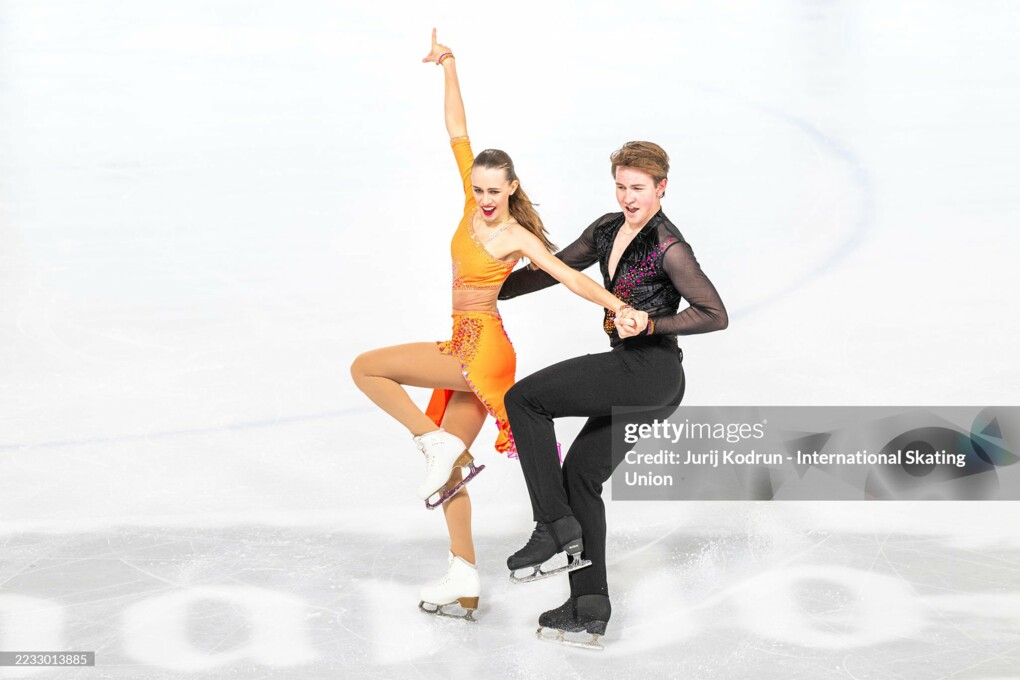 Леони Вудтли / Тимон Сунер