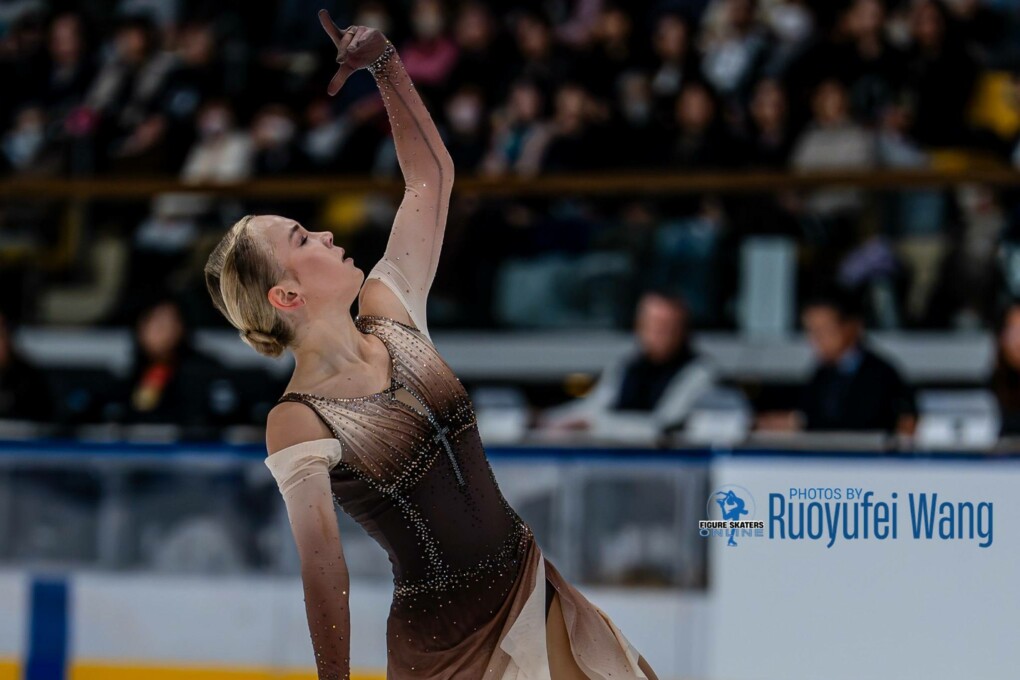 Камилла Нелюбова