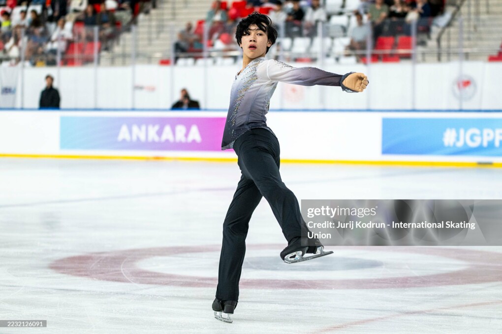 Сена Такахаши