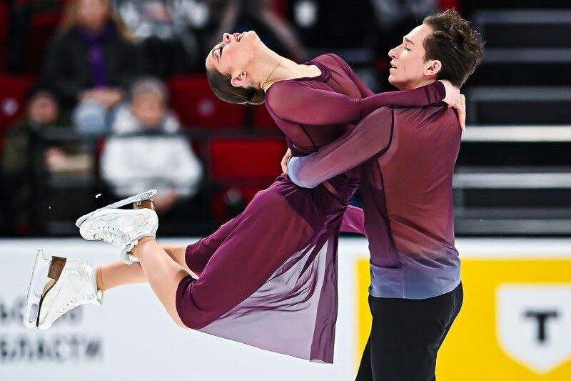 Елизавета Пасечник / Дарио Чиризано