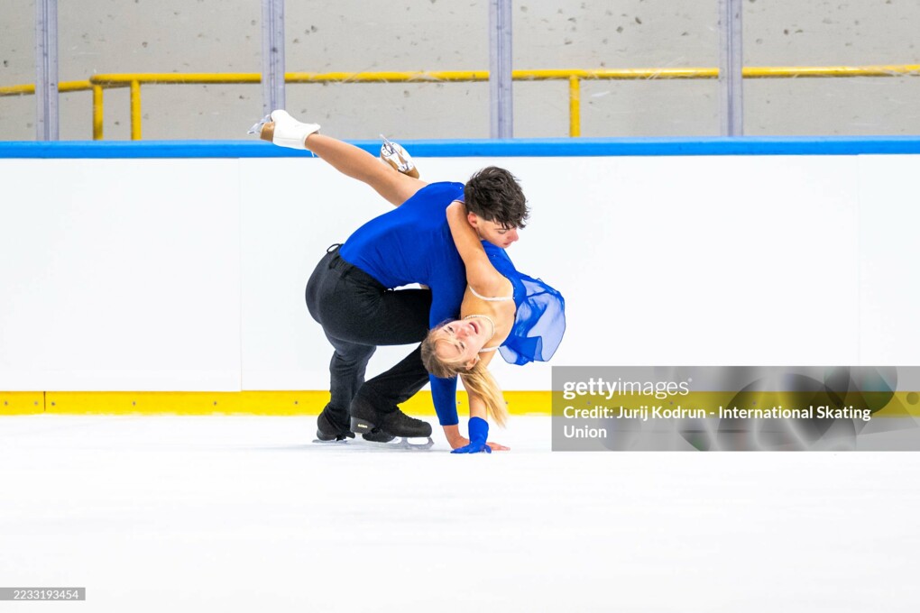 Мартина Лавацца / Рафаэль Раймон Менье