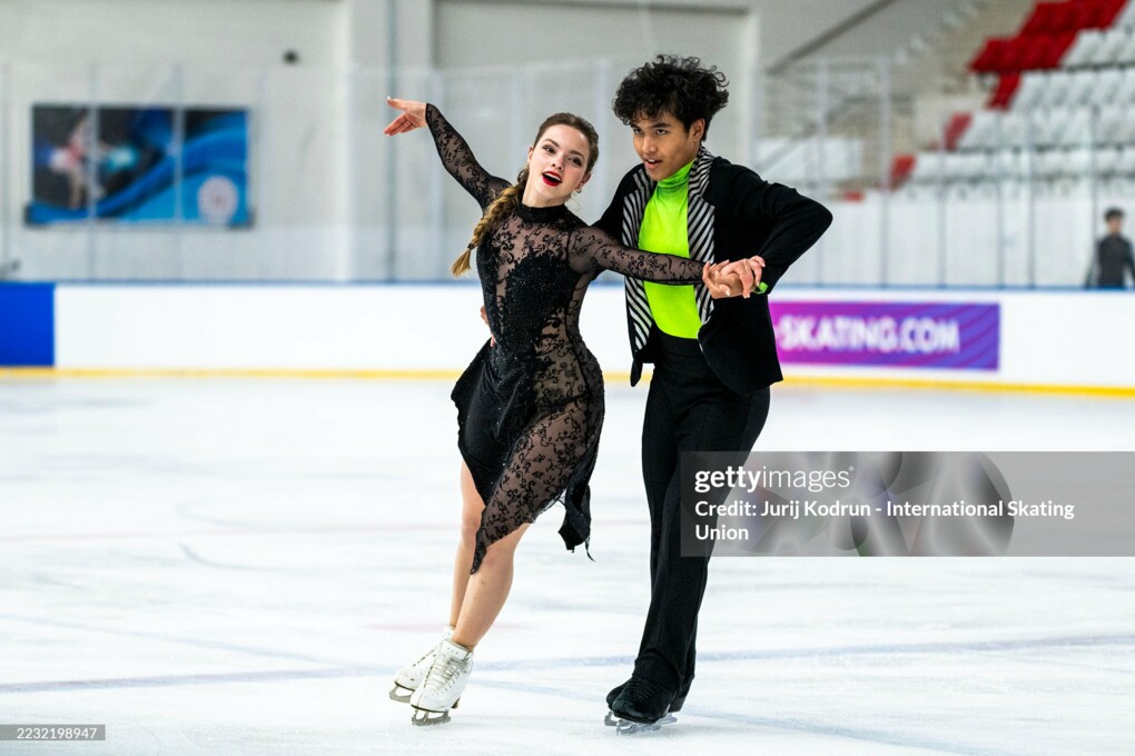 Ауреа Цинкон-Дебют / Эрл Джесси Селестино