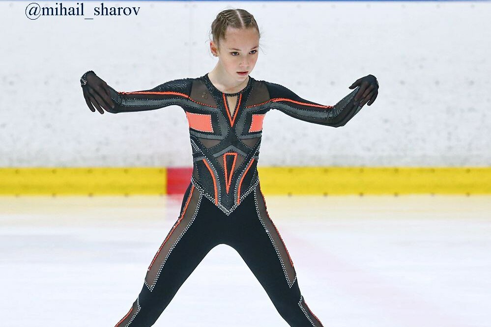 Алёна Дронова