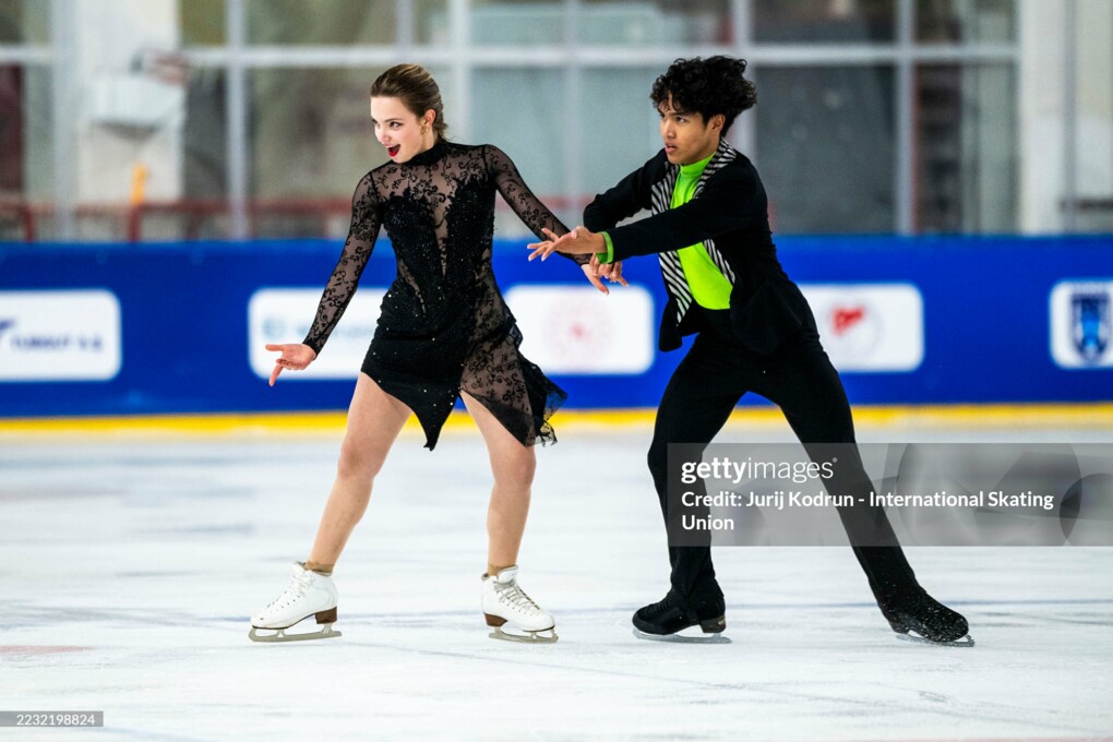 Ауреа Цинкон-Дебют / Эрл Джесси Селестино