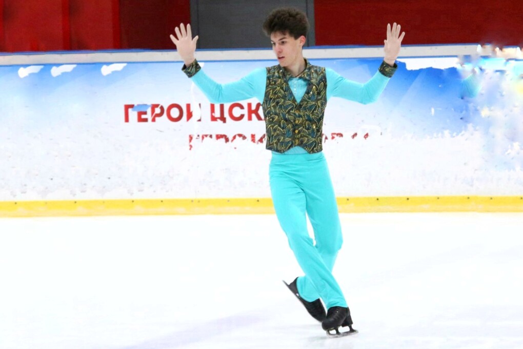 Александр Мельников