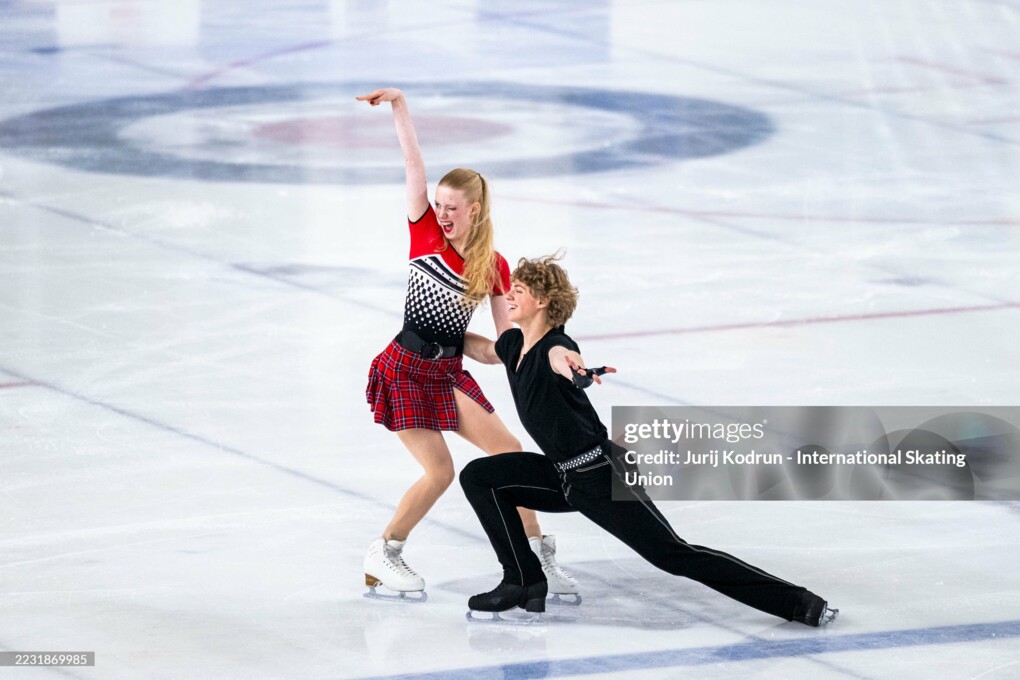 Аннелиз Стаперт / Максим Коротков