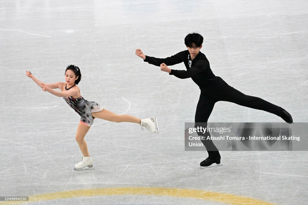 Юйсюань Чэнь / Инбо Донг