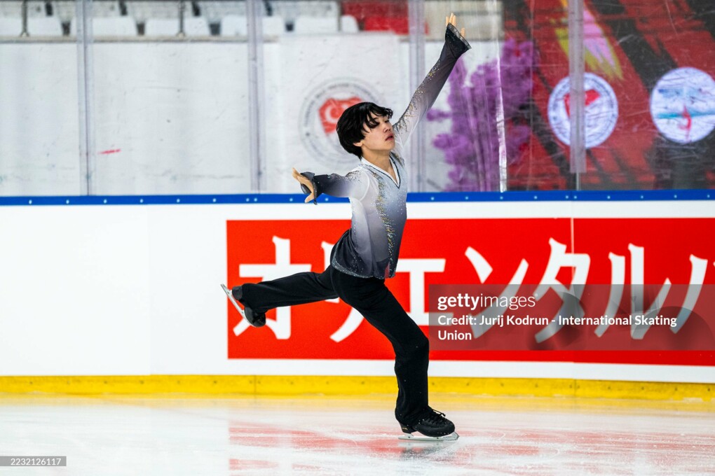 Сена Такахаши