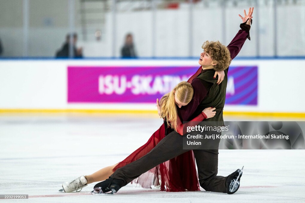 Аннелиз Стаперт / Максим Коротков