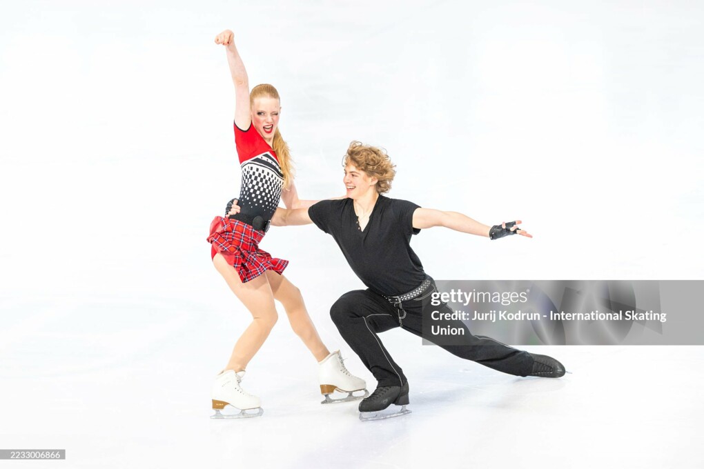 Аннелиз Стаперт / Максим Коротков