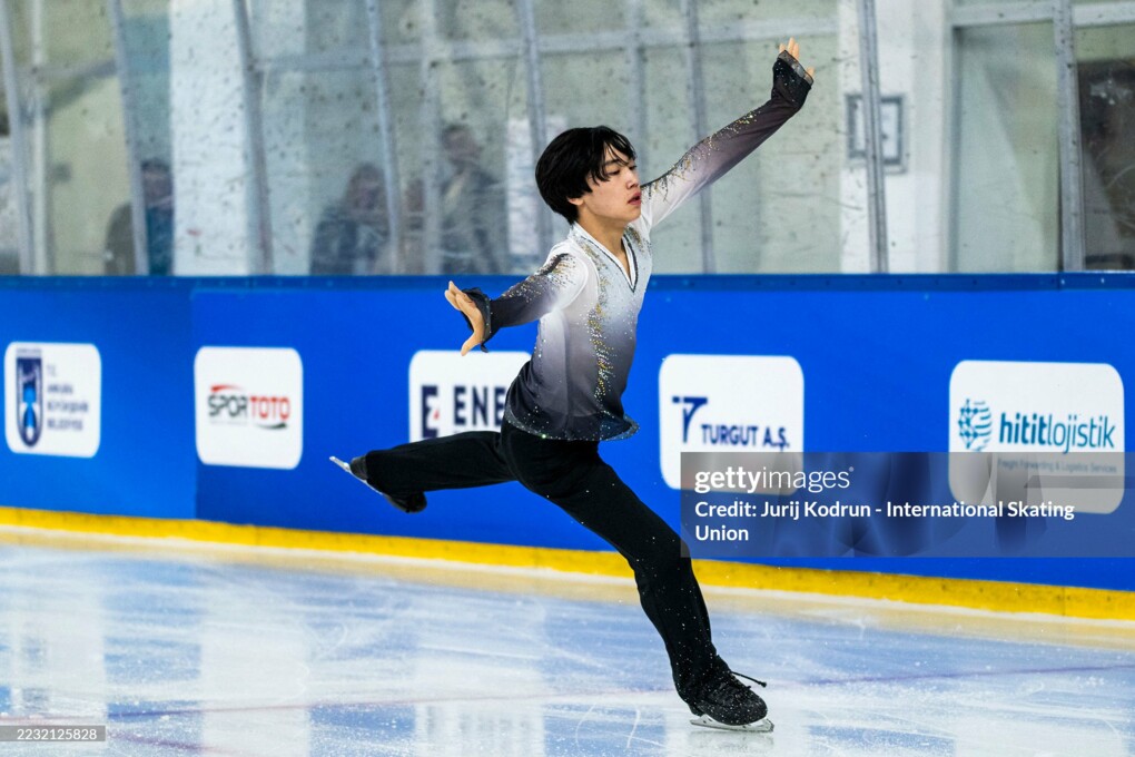 Сена Такахаши