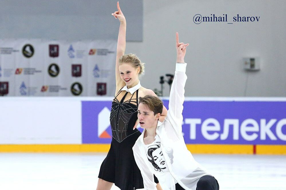 Полина Жарова / Алексей Столяров