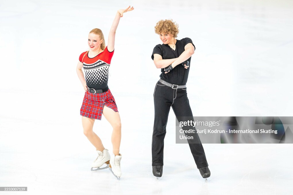 Аннелиз Стаперт / Максим Коротков