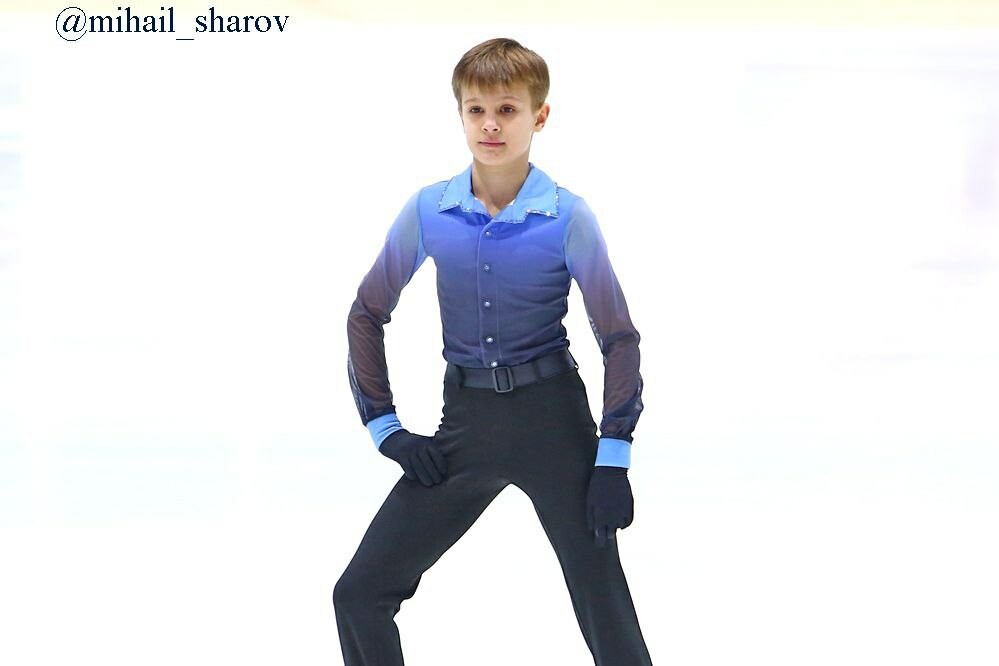 Кирилл Луговской