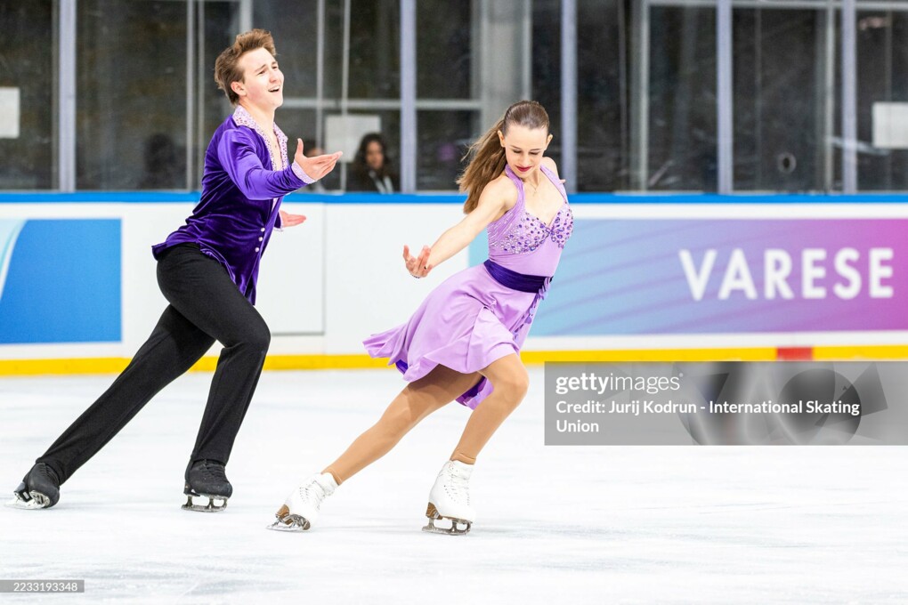 Леони Вудтли / Тимон Сунер