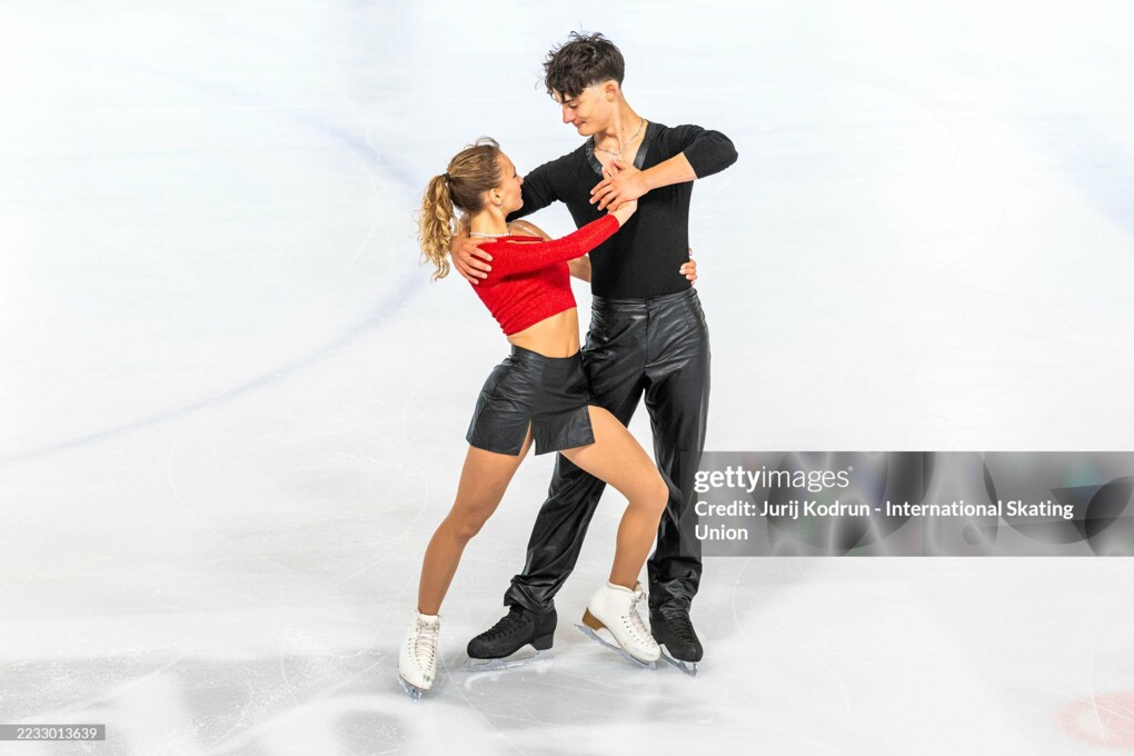 Мартина Лавацца / Рафаэль Раймон Менье