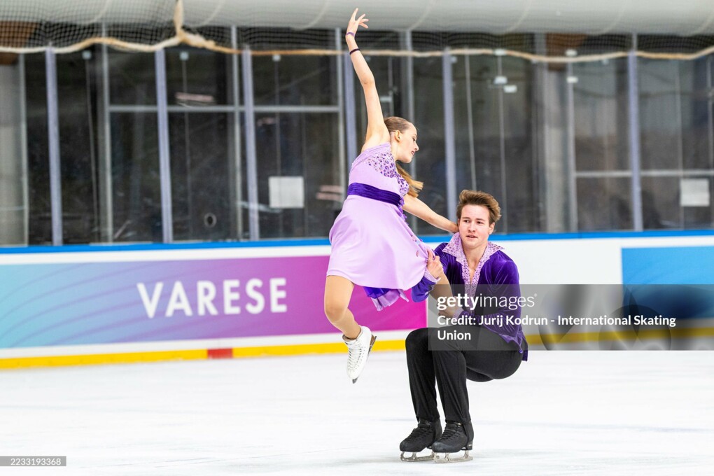 Леони Вудтли / Тимон Сунер