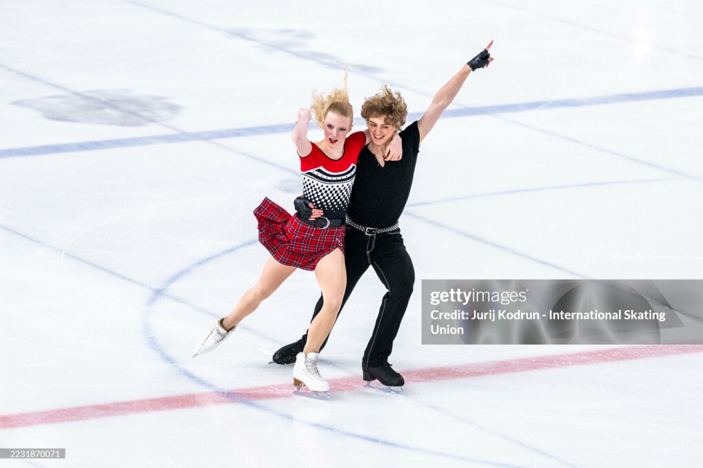 Аннелиз Стаперт / Максим Коротков