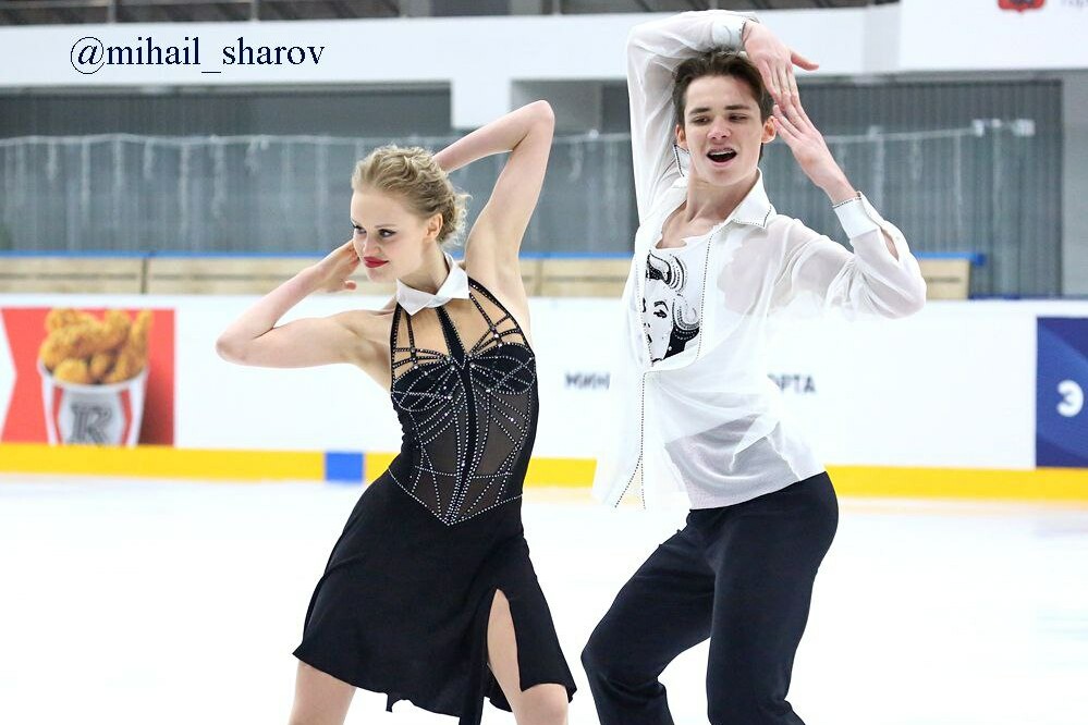 Полина Жарова / Алексей Столяров