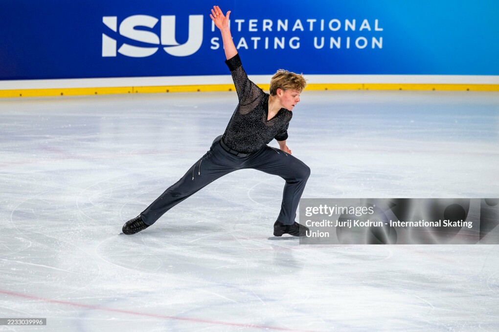 Леон Ройков