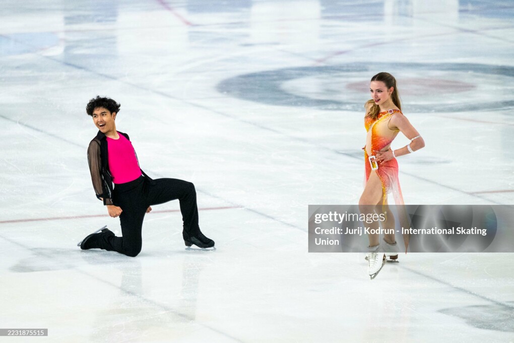 Ауреа Цинкон-Дебют / Эрл Джесси Селестино